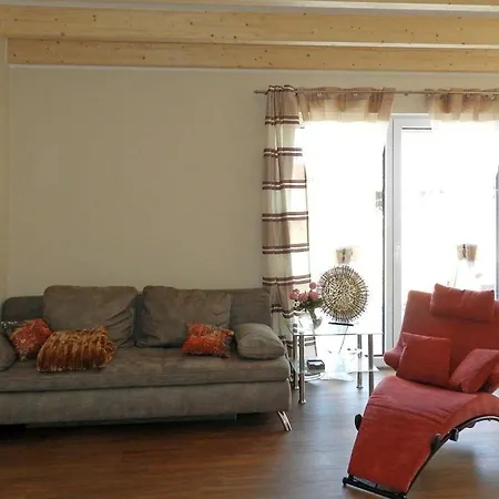 Gesamte In Burhave Mit Eigener Terrasse