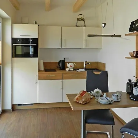 Gesamte In Burhave Mit Eigener Terrasse Apartment *